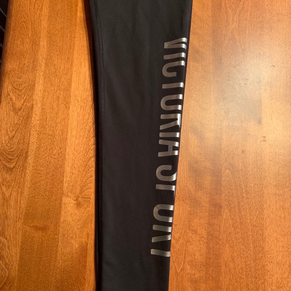 Victoria’s Sport Workout Legging- EUC
